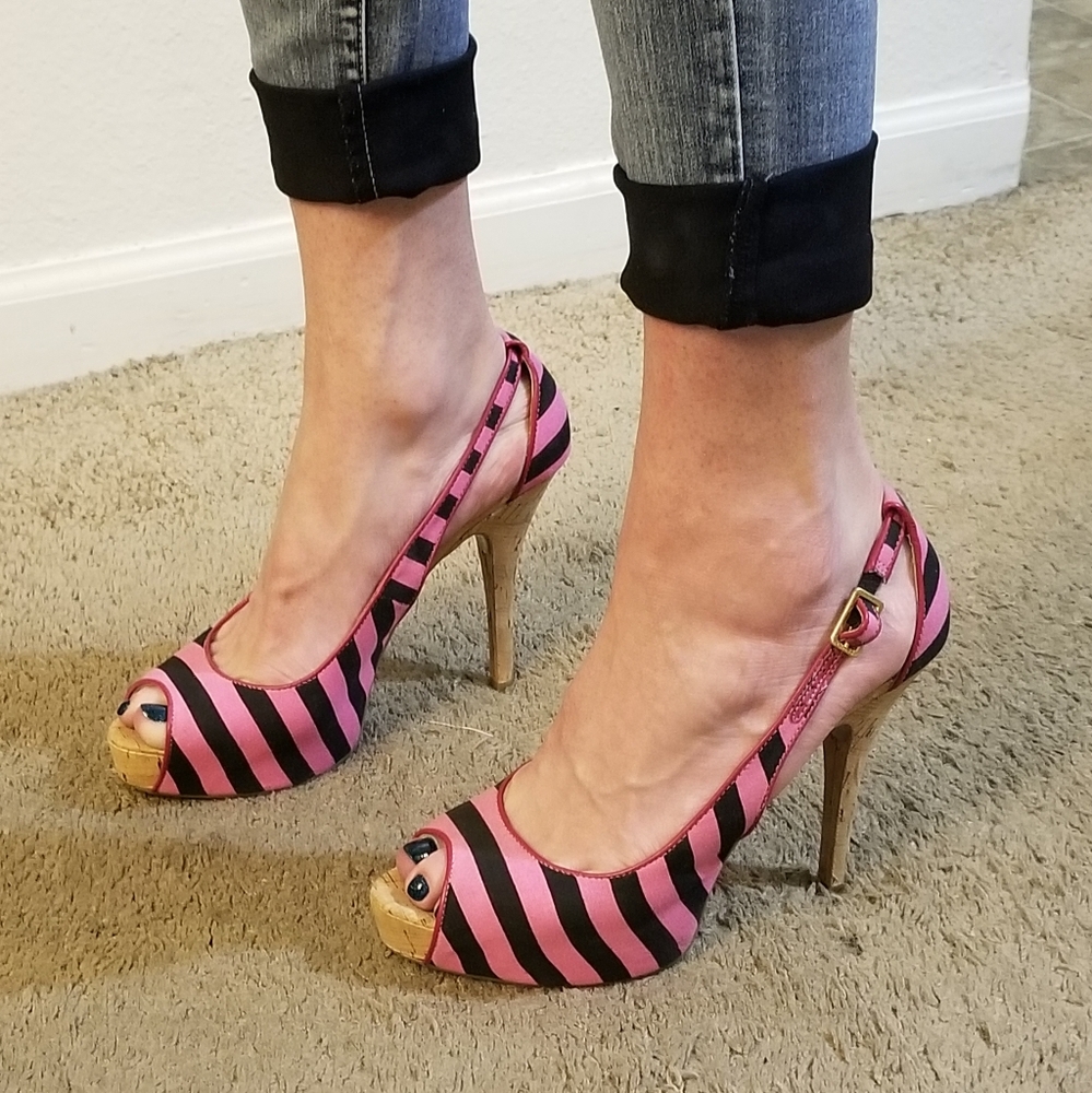 Guess - Hondola, Pink & Black Stripe Heels